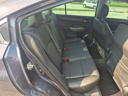 Used 2015 Subaru Legacy 3.6R Limited AWD/4WD image 17