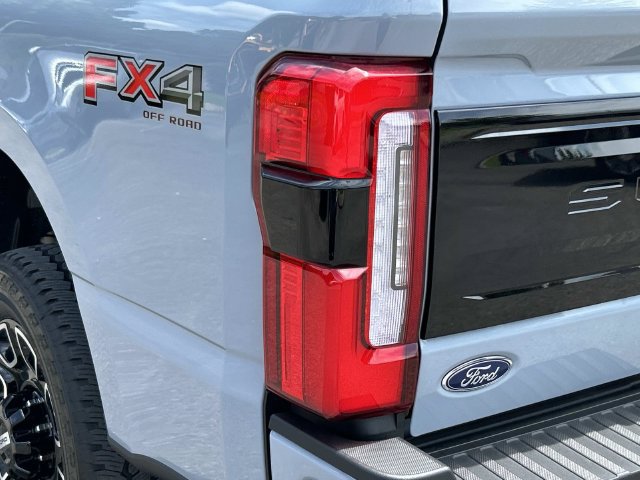 New 2026 Ford F250 Platinum AWD/4WD image 12