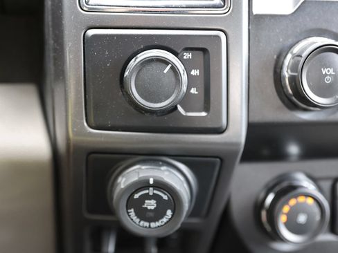 Used 2019 Ford F150 XLT w/ XTR Package AWD/4WD image 32