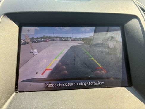 Used 2020 Ford Edge SEL w/ Cargo Accessory Package FWD image 20