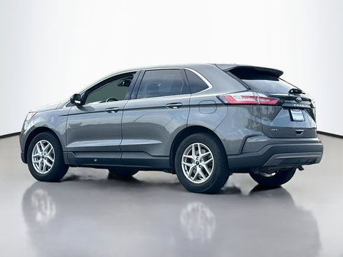 Used 2023 Ford Edge SEL image 13
