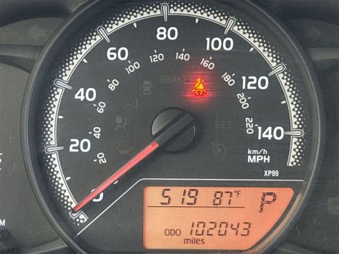 Used 2015 Toyota Yaris LE image 23