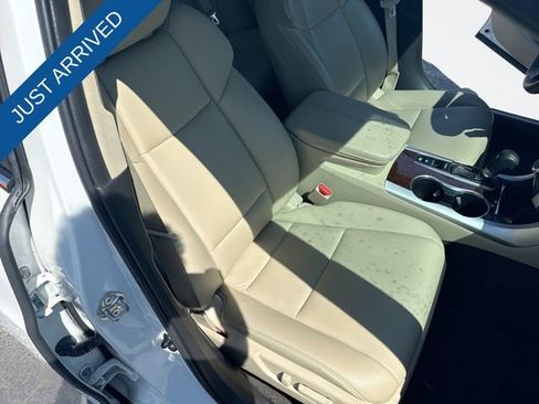 Used 2019 Acura TLX image 26