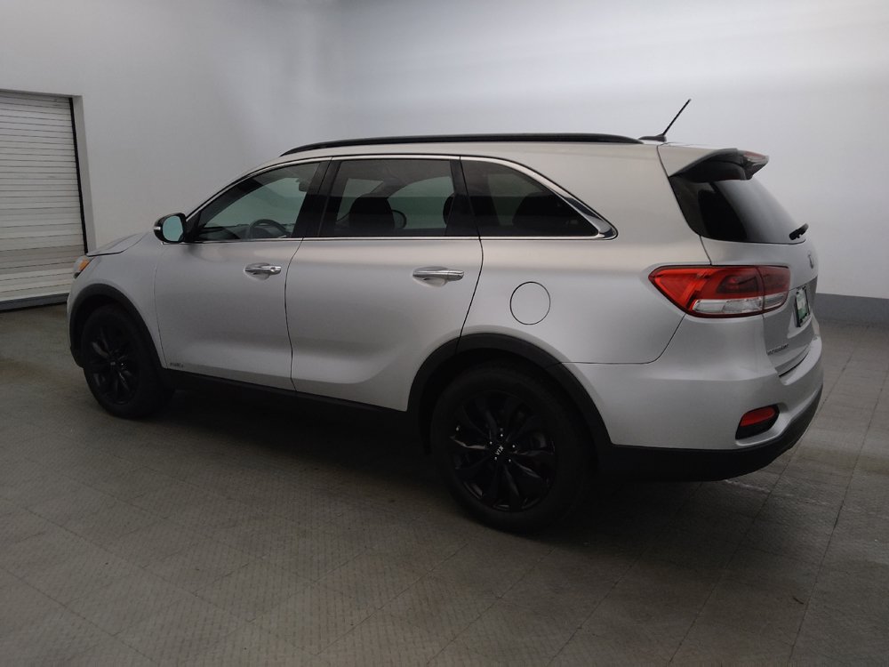 Used 2019 Kia Sorento S AWD/4WD image 3