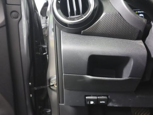 Used 2023 Nissan Kicks SV FWD image 15