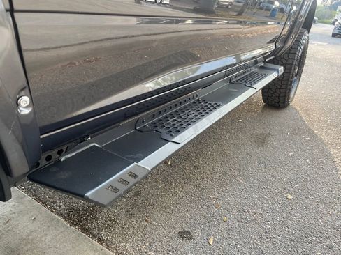 New 2022 RAM 2500 Big Horn w/ Level C Equiment Group image 15