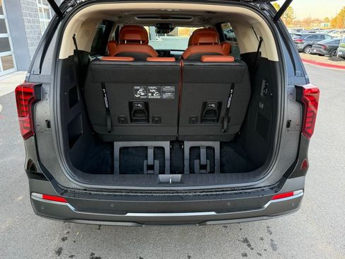 New 2026 Kia Carnival SX Prestige FWD image 7