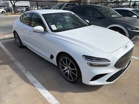Used 2023 Genesis G70 2.0T image 2