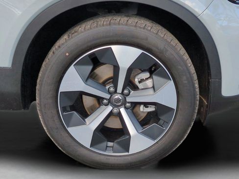 New 2025 Volvo XC40 B5 Core w/ Protection Package Premier image 11