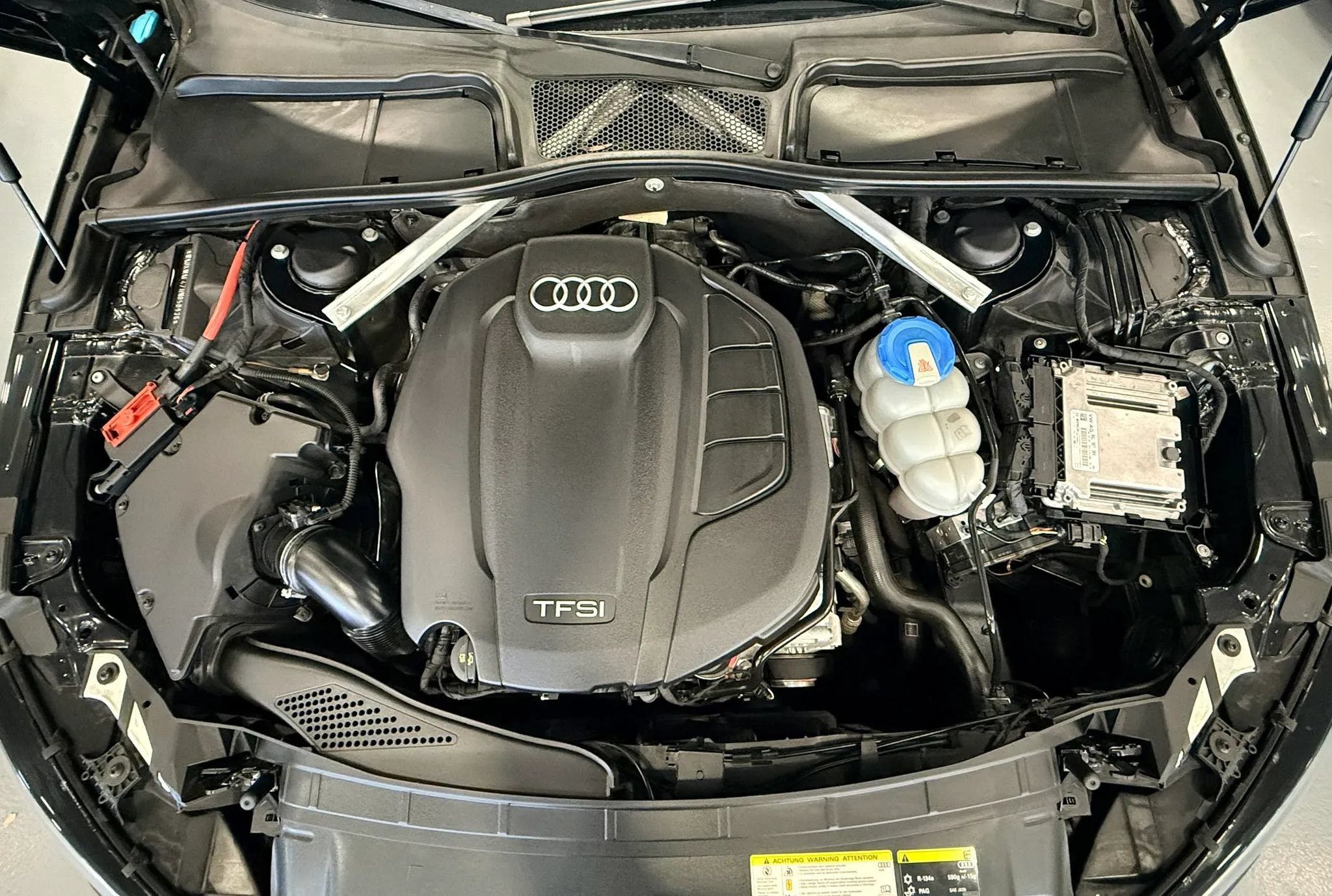 Used 2017 Audi A4 2.0T Ultra Premium w/ Convenience Package FWD image 44