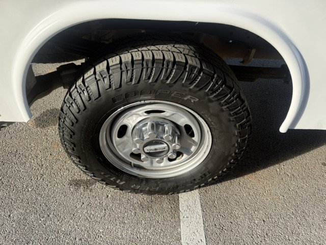 Used 2018 Ford F250 XL w/ Power Equipment Group AWD/4WD image 15
