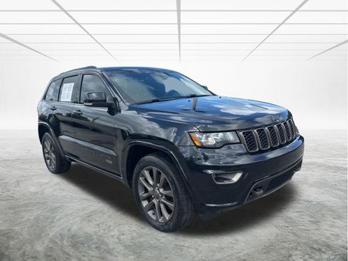Used 2016 Jeep Grand Cherokee Limited 75th Anniversary image 2