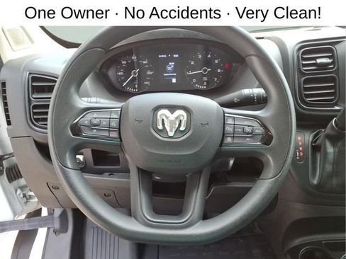 Used 2024 RAM ProMaster 2500 w/ Convenience Group FWD image 15