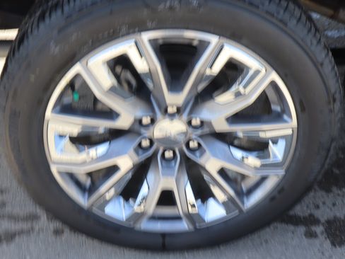 New 2026 GMC Sierra 1500 Denali w/ Denali Reserve Package AWD/4WD image 17