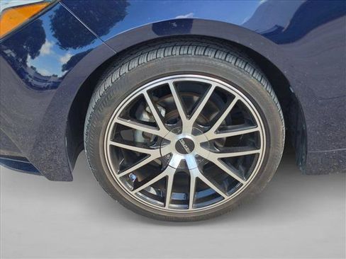 Used 2024 Toyota Corolla XLE FWD image 8
