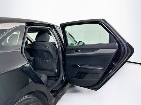 Used 2025 Kia K5 LXS image 29