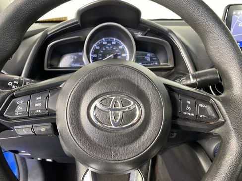Used 2019 Toyota Yaris LE FWD image 14