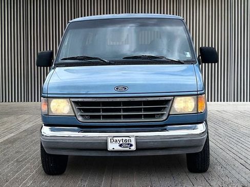Used 1994 Ford E-350 and Econoline 350 XLT RWD image 3