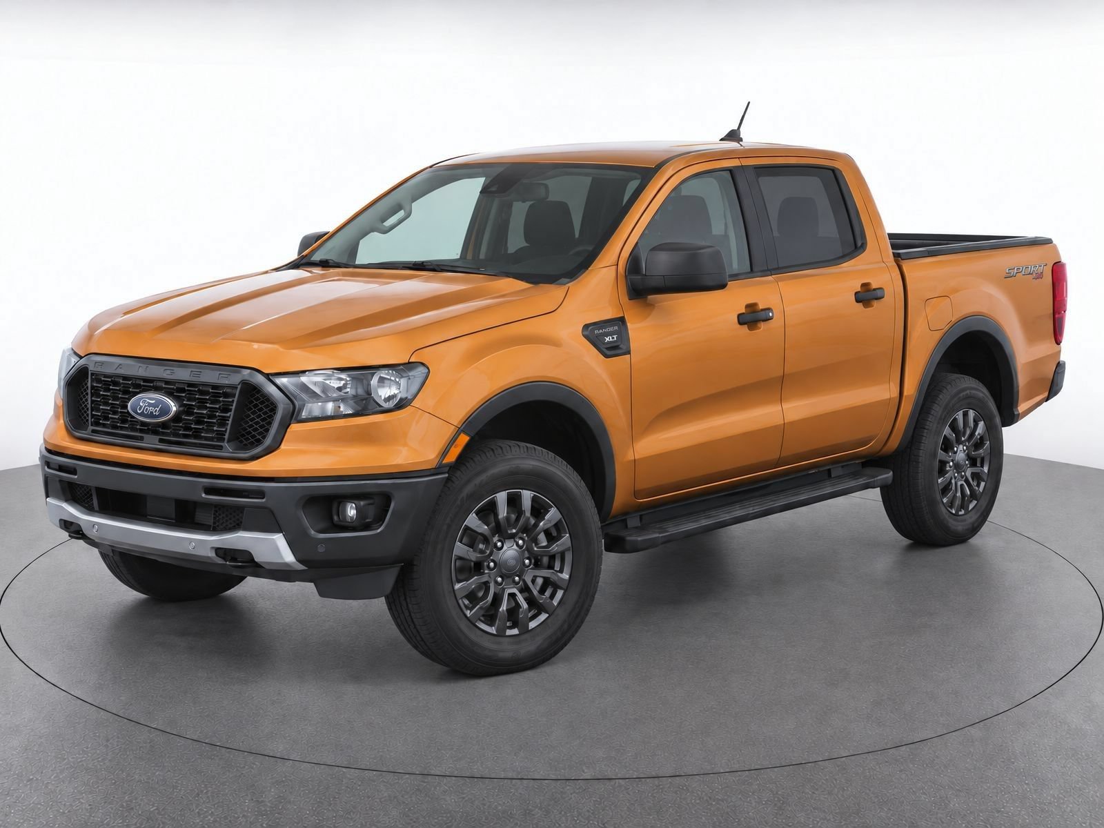 Used 2019 Ford Ranger XLT w/ Equipment Group 301A Mid AWD/4WD image 2
