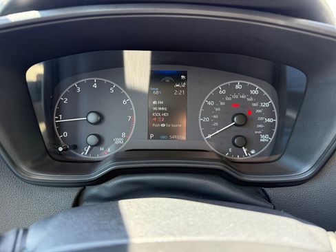 Used 2023 Toyota Corolla LE image 11