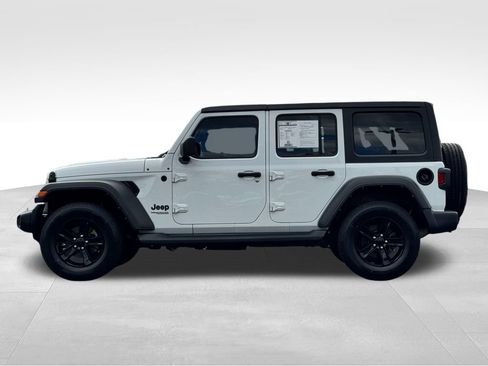 Used 2021 Jeep Wrangler Unlimited Sport AWD/4WD image 4