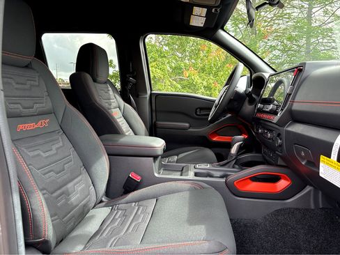 New 2026 Nissan Frontier PRO-4X AWD/4WD image 9