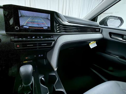 New 2026 Toyota Camry LE image 21