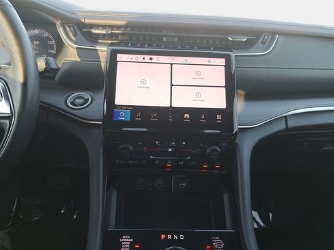 Certified 2023 Jeep Grand Cherokee L Overland w/ Advanced Protech Group III AWD/4WD image 22