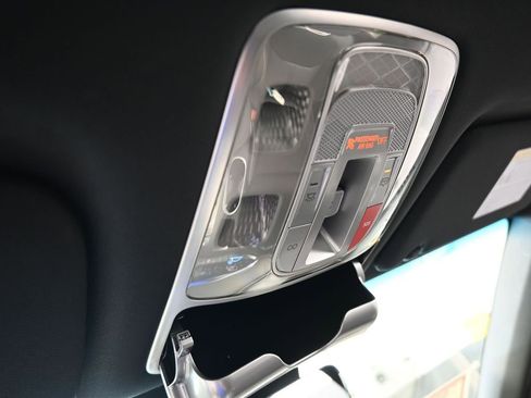 Used 2024 Genesis GV70 2.5T w/ Sport Prestige Package image 33