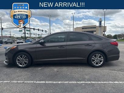 Used 2015 Hyundai Sonata SE w/ Option Group 09