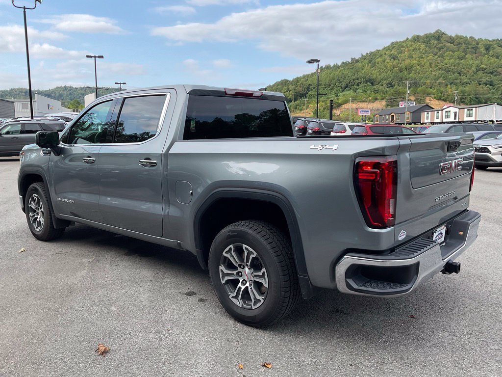 Used 2026 GMC Sierra 1500 SLT AWD/4WD image 4