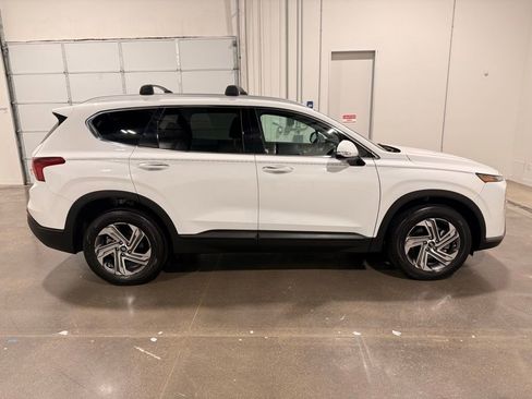 Used 2023 Hyundai Santa Fe SEL FWD image 4