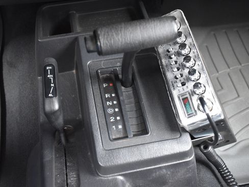 Used 2006 Jeep Wrangler X AWD/4WD image 31