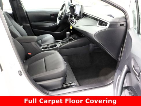 Certified 2025 Toyota Corolla LE image 33