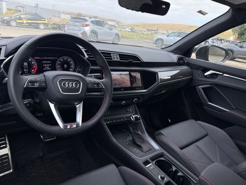 Used 2025 Audi Q3 2.0T Premium Plus w/ Premium Plus Package AWD/4WD image 19