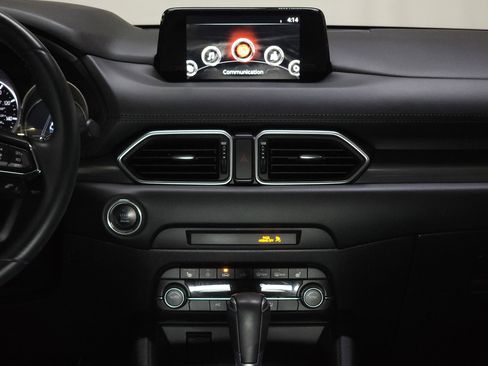 Used 2019 MAZDA CX-5 Touring image 27