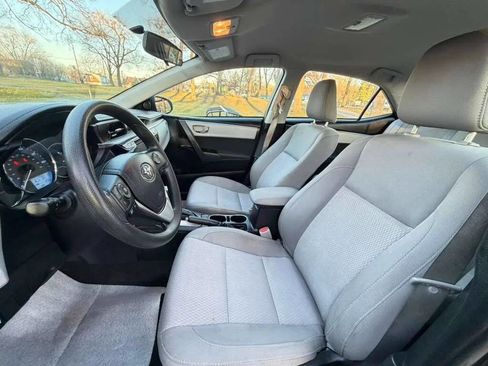 Used 2014 Toyota Corolla LE image 11