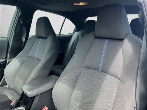 Used 2020 Toyota Corolla SE w/ SE Premium Package image 16