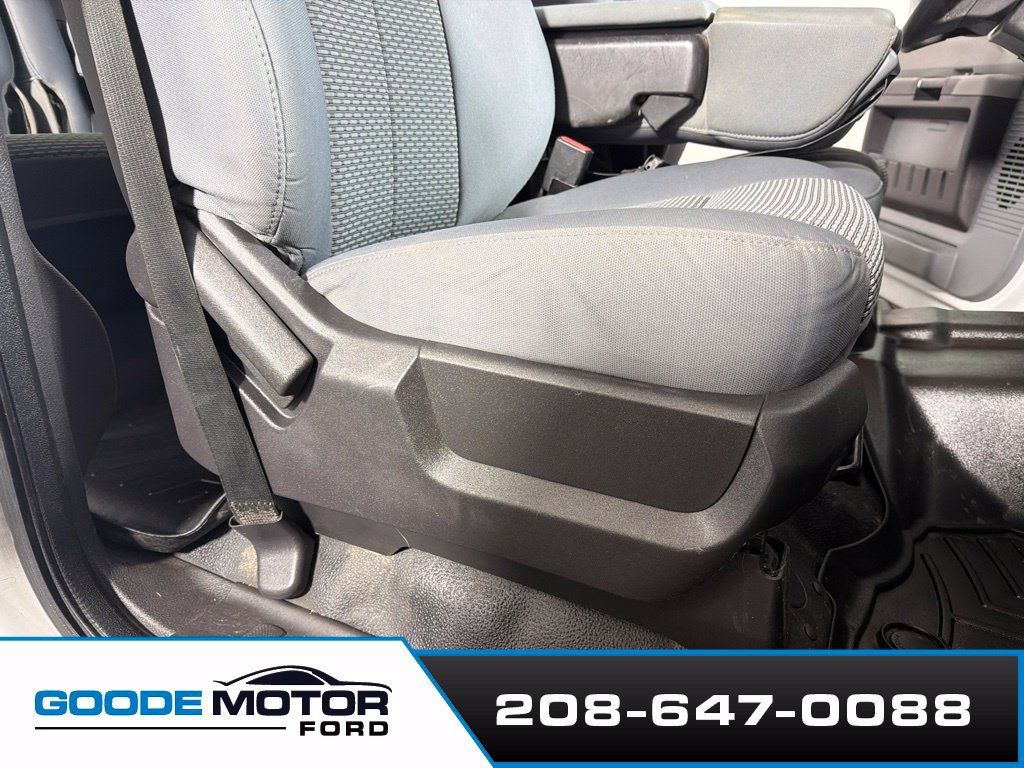 Used 2015 Ford F350 XLT AWD/4WD image 24