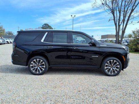 New 2026 Chevrolet Tahoe High Country AWD/4WD image 11