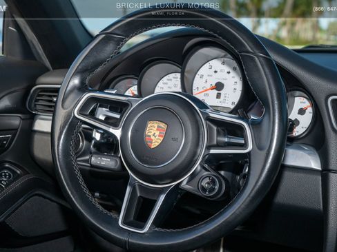 Used 2017 Porsche 911 Carrera S RWD image 22