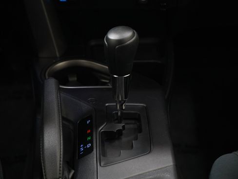 Used 2016 Toyota RAV4 LE FWD image 18