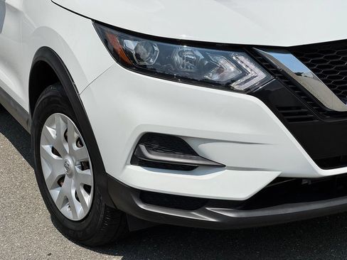 Used 2020 Nissan Rogue Sport S FWD image 36