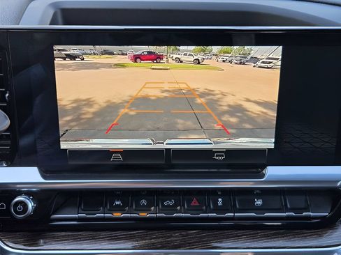 Used 2024 GMC Sierra 1500 Elevation RWD image 15