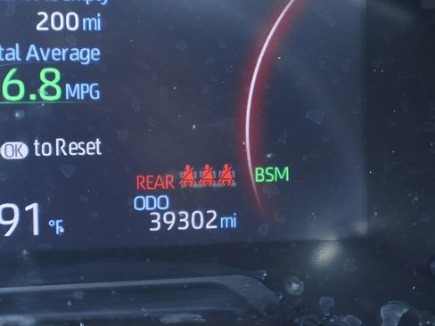 Certified 2022 Toyota RAV4 Limited FWD image 21
