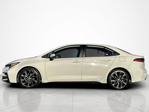 Certified 2024 Toyota Corolla SE image 2