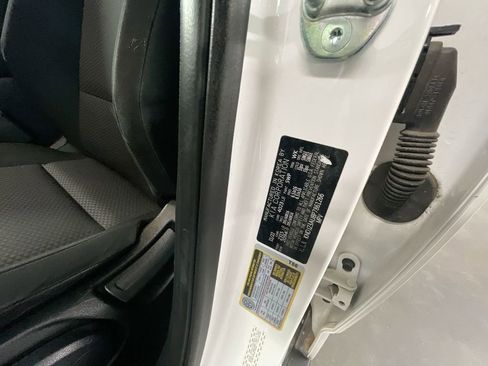 Used 2023 Kia Soul LX w/ LX Technology Package image 30