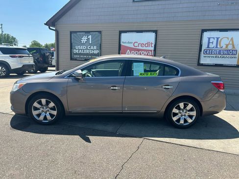 Used 2011 Buick LaCrosse CXL FWD image 8