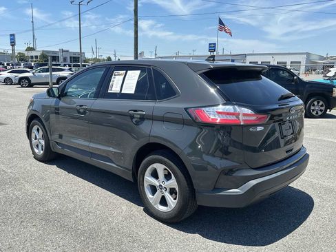 Used 2021 Ford Edge SE FWD image 7