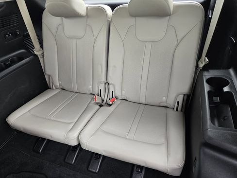 Used 2023 Kia Sorento EX w/ Panoramic Sunroof Package image 32